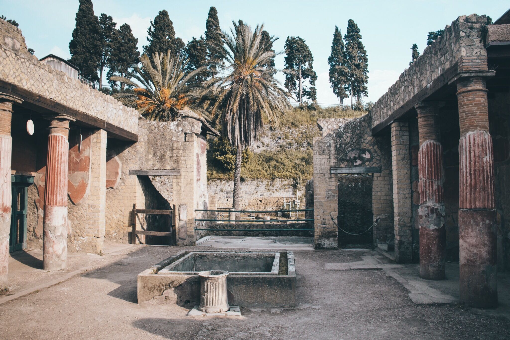 Das Herculaneum, Paestum, Kartause und weitere UNESCO-Stätten Italiens