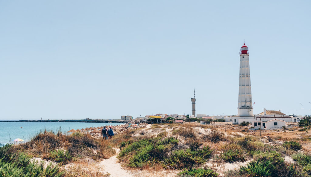 Las cinco mejores playas del Algarve en el sur de Portugal | Omio