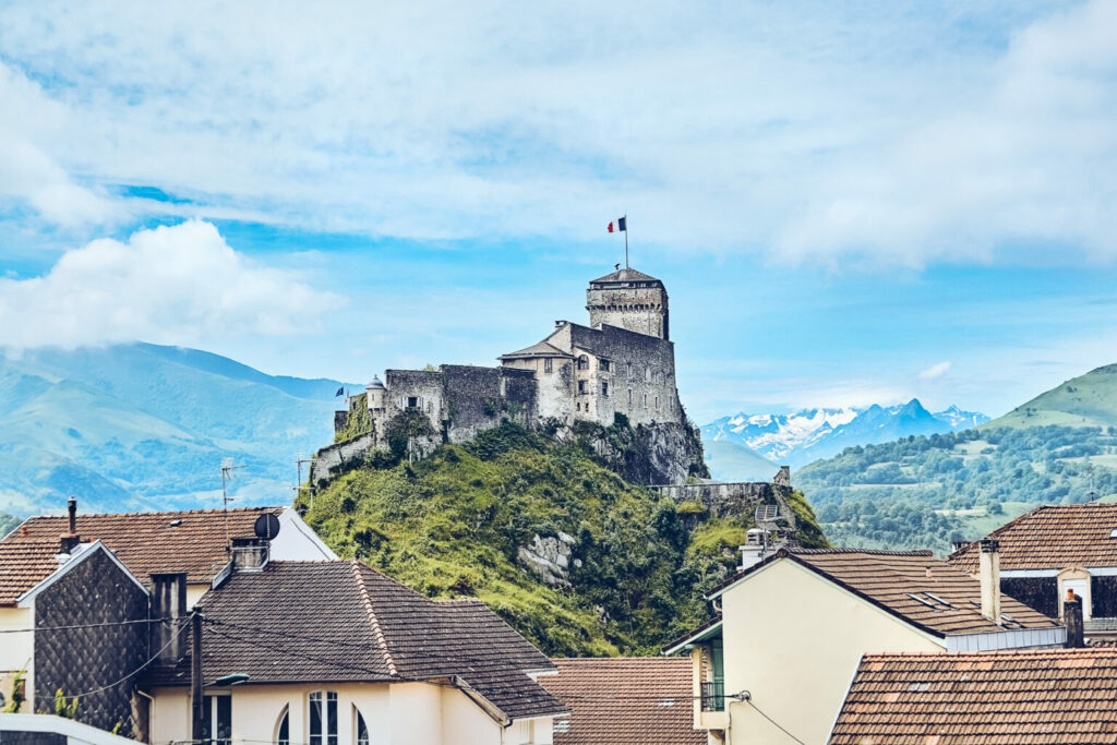 The Best Tour de France Cities to Watch the Race Live