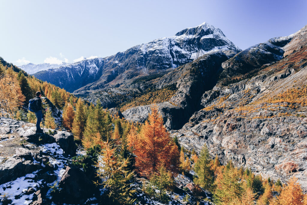 14 lugares perfectos para contemplar el follaje otoñal de Suiza