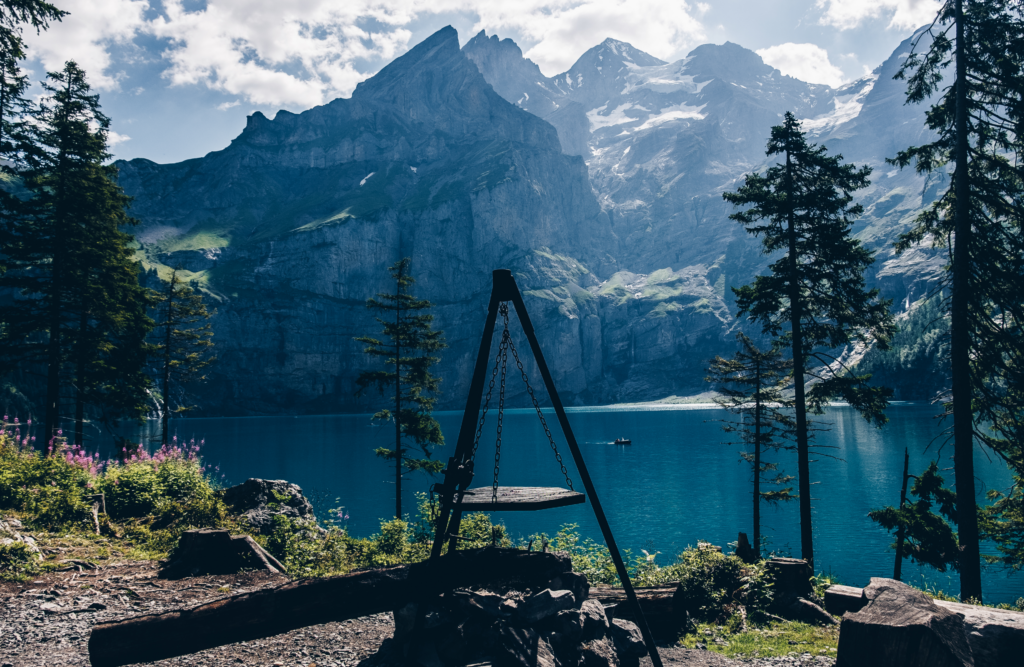 Camping libre en los Alpes suizos