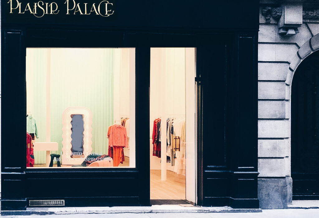 Vintage Paris The Best Consignment Shops for the Fashionista on Your Christmas List