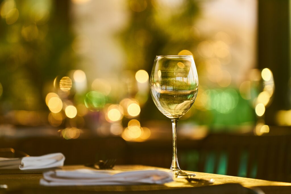 Best restaurants in London, interior of chic modern restaurant at night. Source: Shutterstock